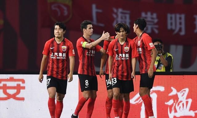 开云app -亚冠今晨走向成谜；摩纳哥止住颓势；质疑声仍在；球探报告显示潜力的简单介绍