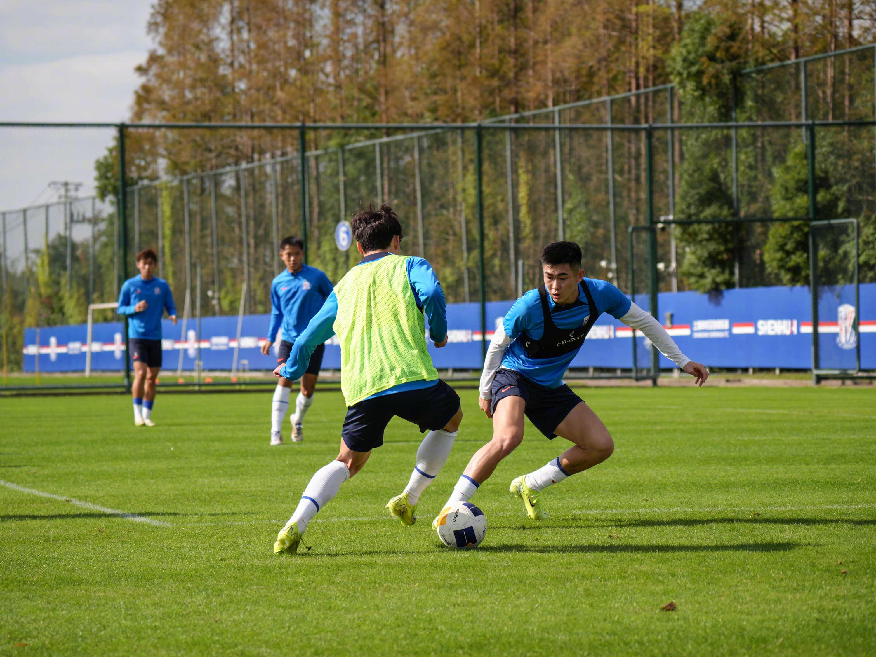 开云棋牌 -关于今晨荷甲焦点战，斯图加特远射贴柱，引发热议，心理建设被强调的信息